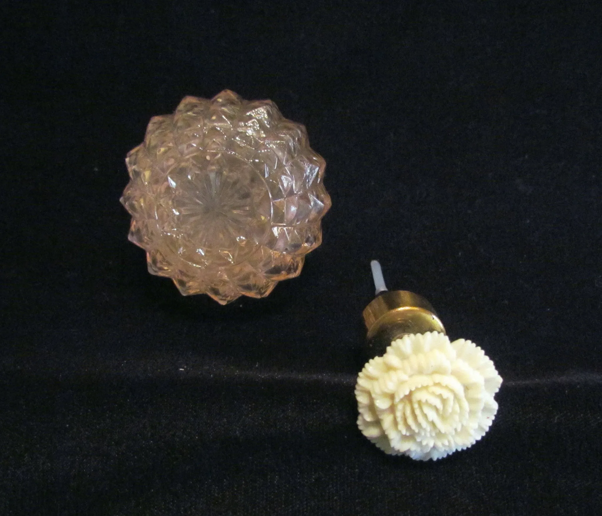 1940s Atomizer Perfume Bottle Pink Depression Glass Floral Carnation Excellent Working Condition