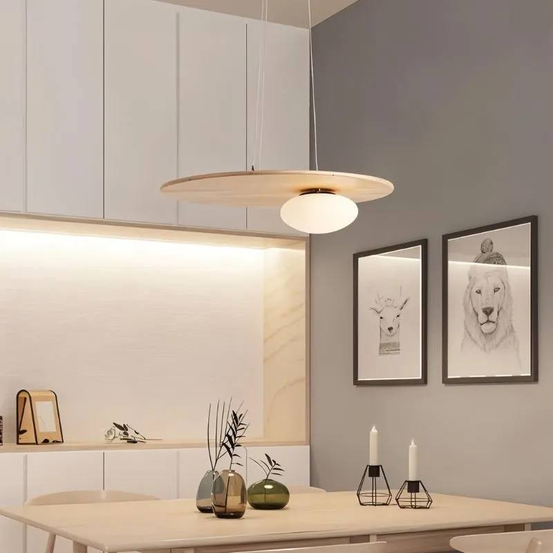 Auma Pendant Light