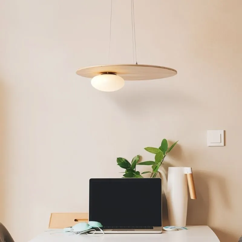 Auma Pendant Light