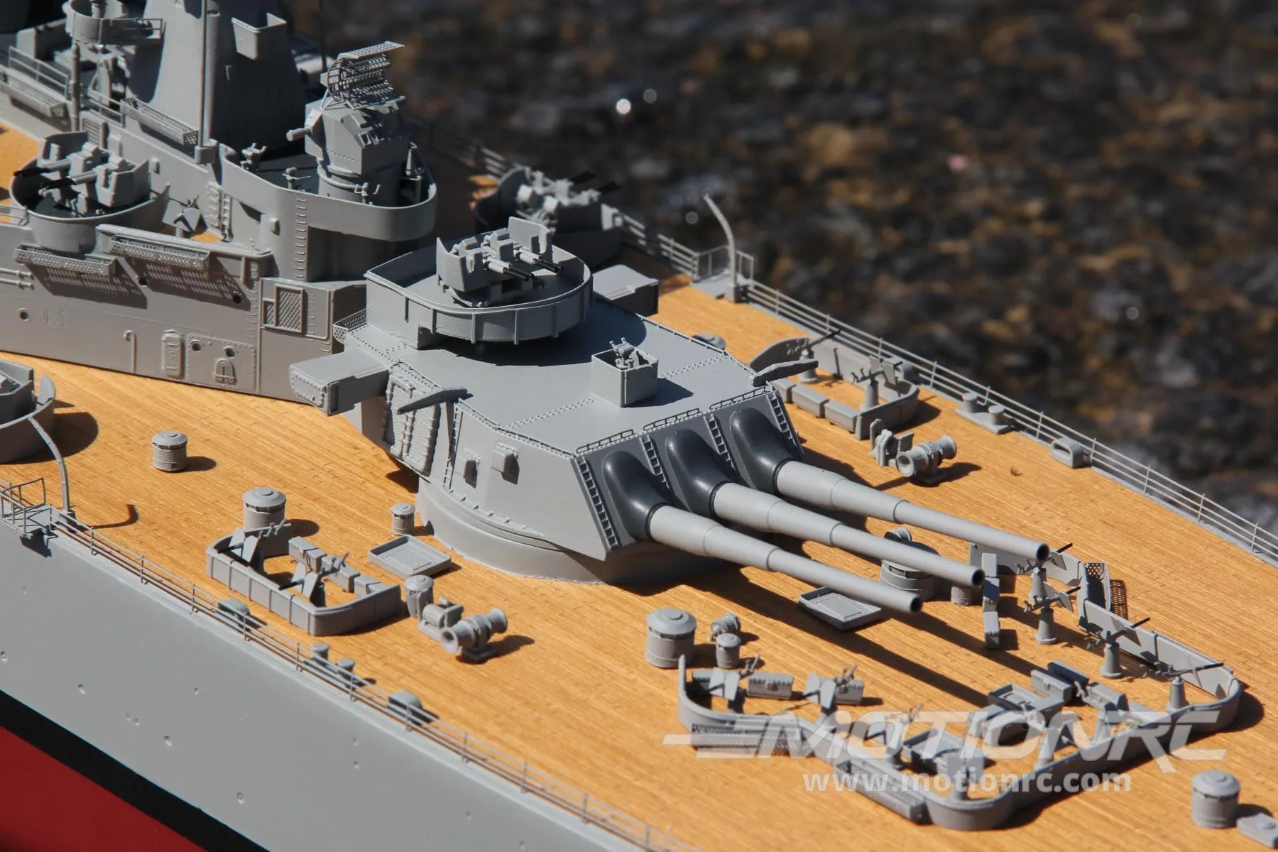 Bancroft USS Missouri 1/200 Scale 1350mm (53") USA Battleship - RTR