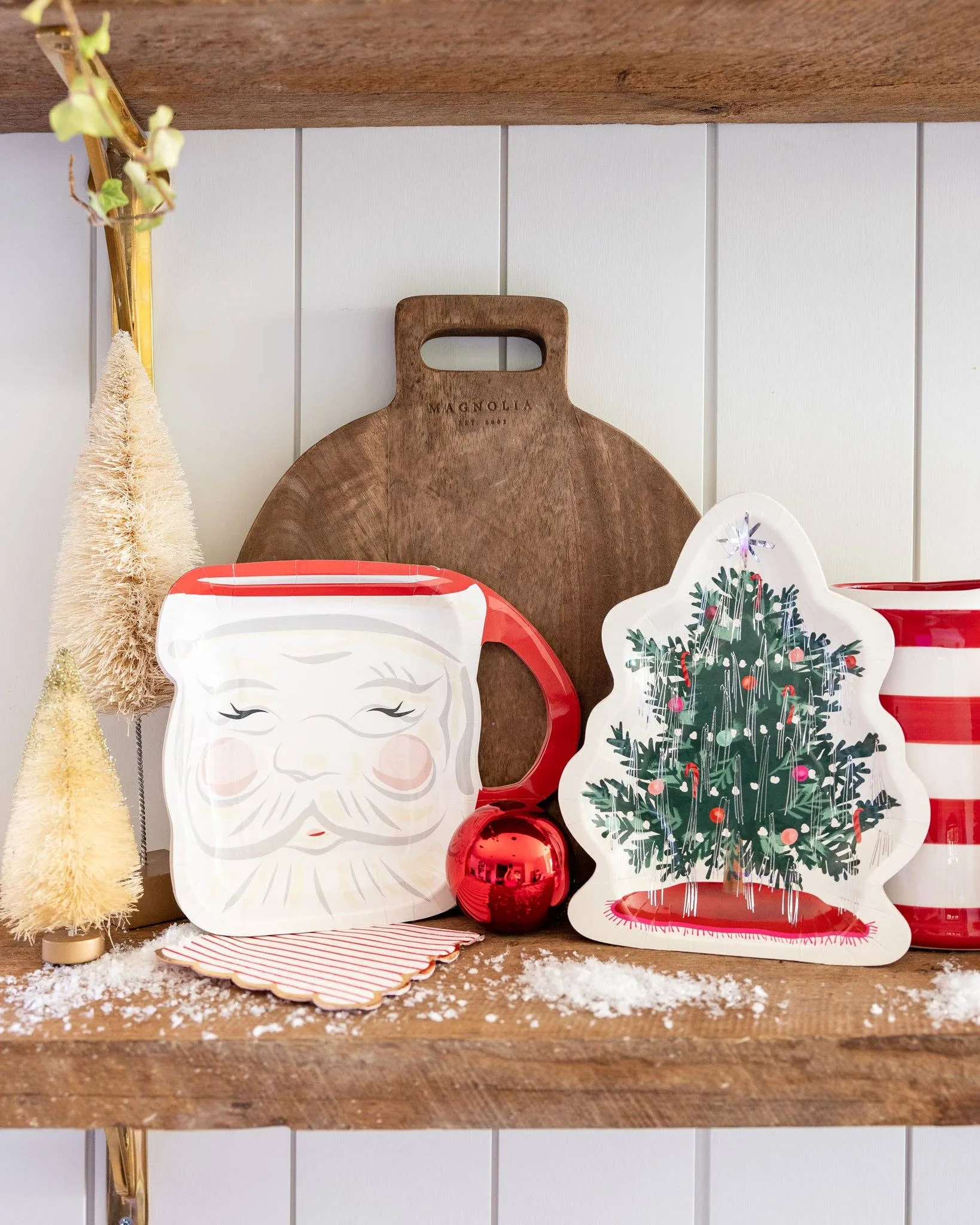 Christmas Baubles Santa Face Mug Shaped Paper Plate, Set of 8 Santa Mug Plates,  9 x 7.5 inches