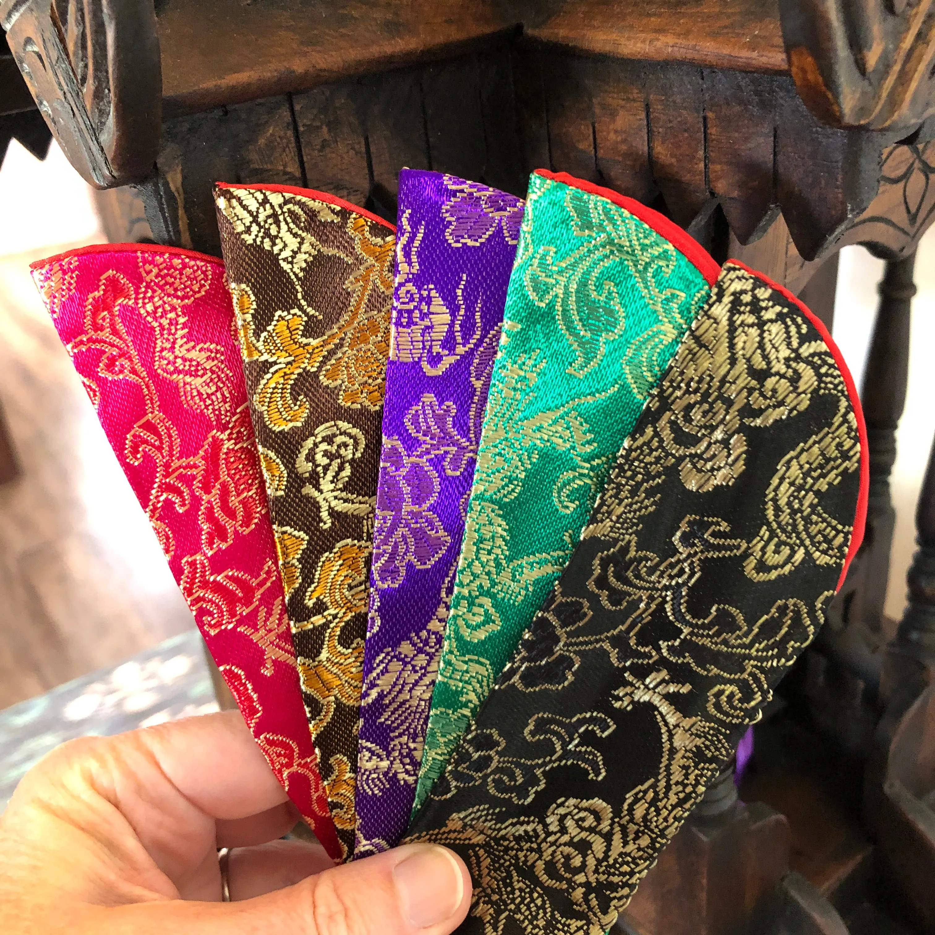 Dragon Silk Bag/Sleeve for hand fans (21cm length)