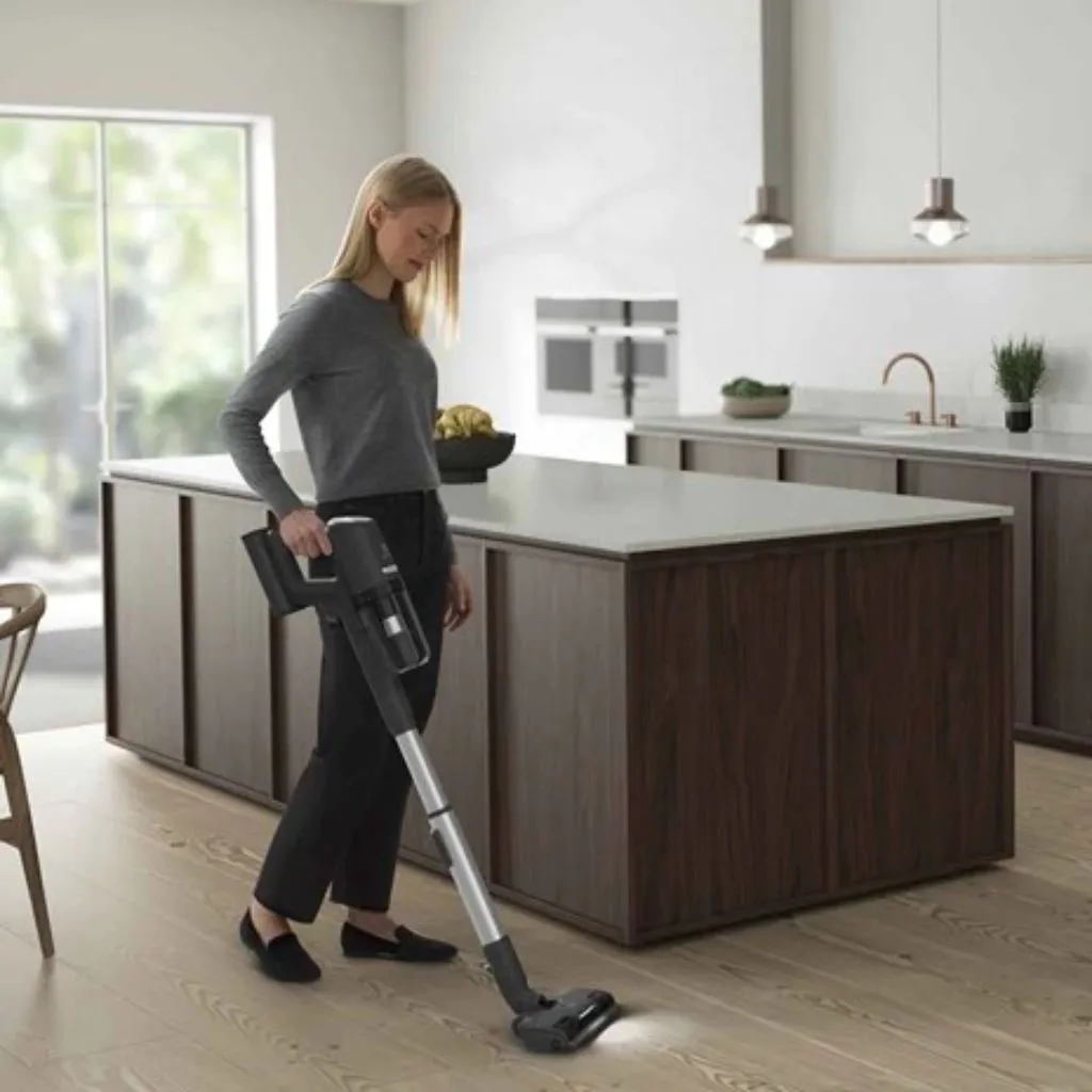 Electrolux EFP91813 150W UltimateHome 900 Handstick Vacuum Cleaner