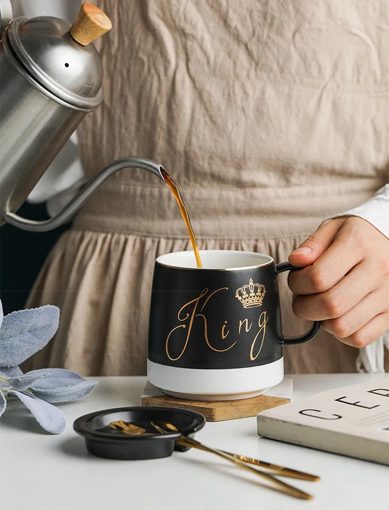 King or Queen Ceramic Coffee-Tea Mug with lid - Outlined in gold with little spoon