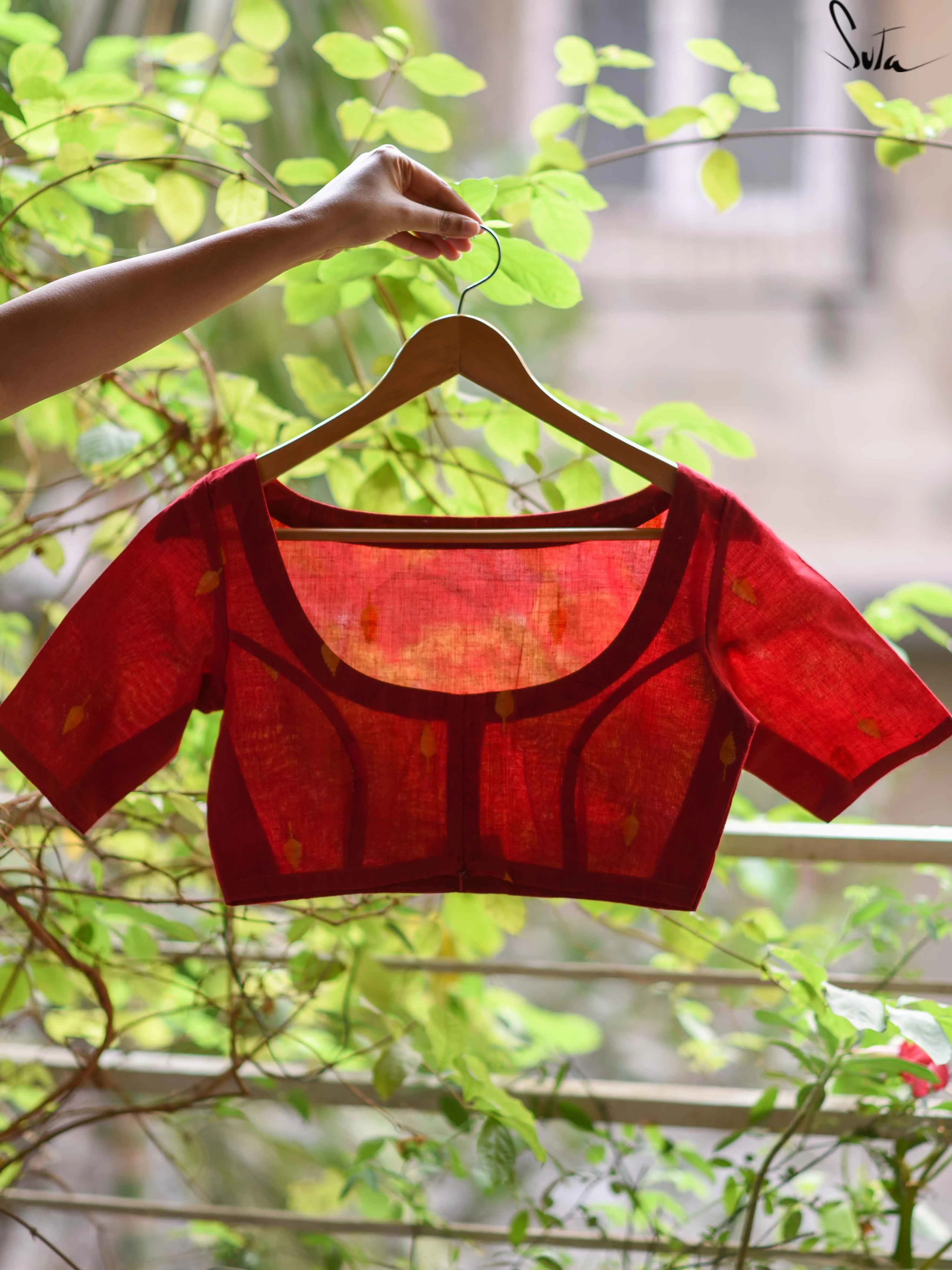 Laal Maali (Blouse)