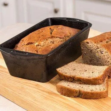 Lodge Cast Iron Loaf Pan